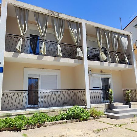 Apartman Vesna Pag Apartment Паг Екстериор снимка