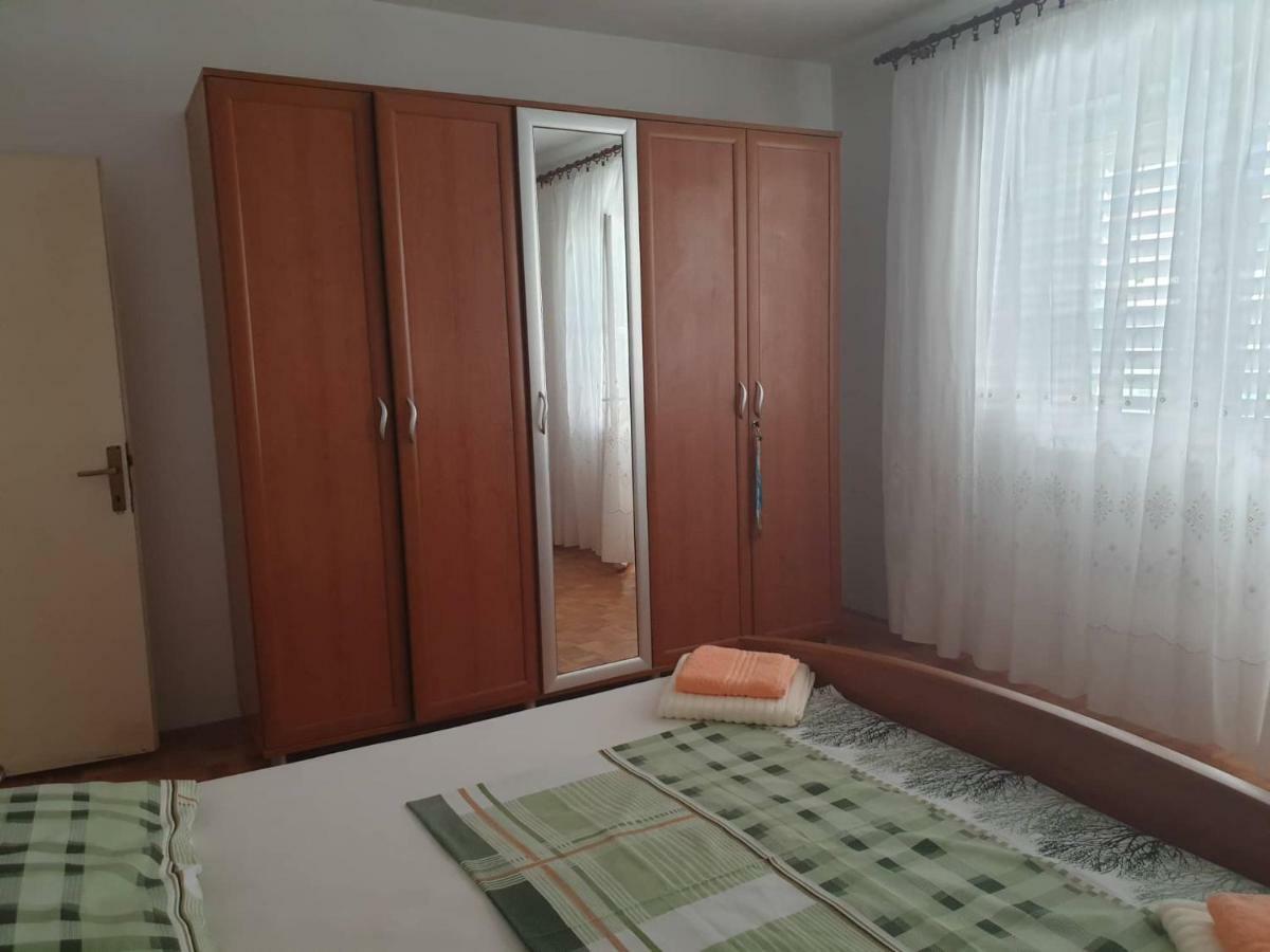 Apartman Vesna Pag Apartment Паг Екстериор снимка